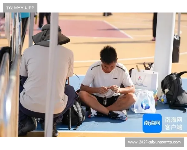 总决赛期间球员互动花絮，展现赛场外友好一面